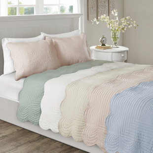 Cotton Farmhouse Comforter Set, King Size Bedding Sets, Dual-Sided Neutral Modern Design, with Boho Style Clipped Jacquard Stripes 3-Pieces /w
