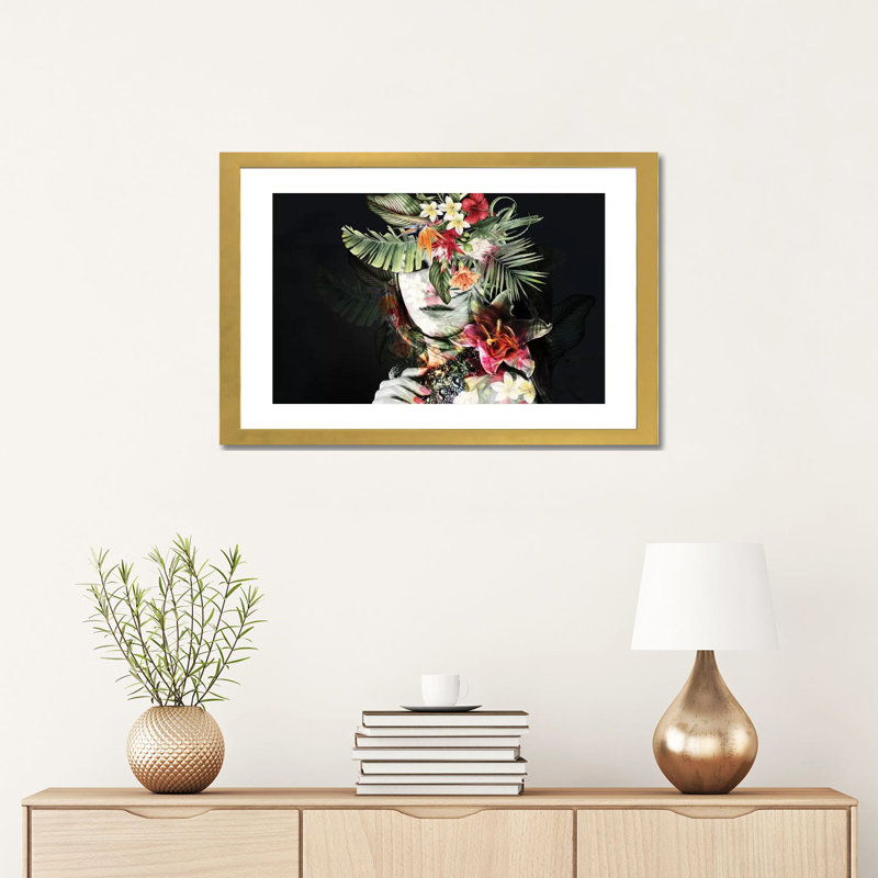 Printemps I - par Tatiana Amrein, impression, H 16 po x l 24 po x P 1 po, Papier encadré doré, Blanc