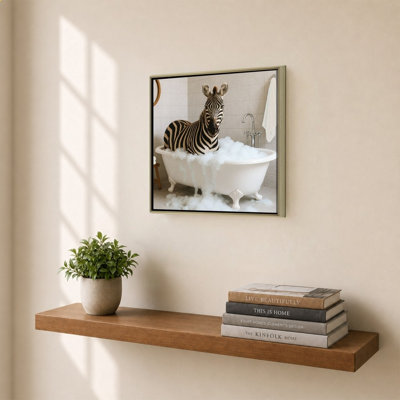 «Zebra In Bubble Bath» par Kathy Mansfield - impression sur toile