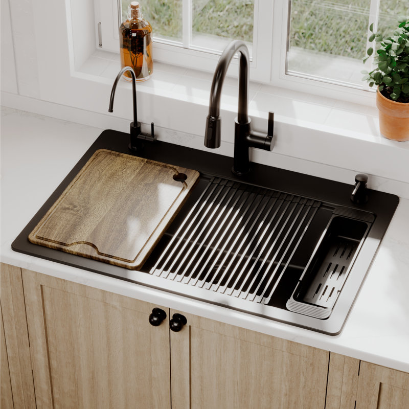 Ensemble d'évier de cuisine à simple cuve en quartz 33 po Karran, Noir mat