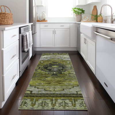 Tapis olive intérieur / extérieur lavable à la machine Xhevrie