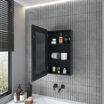 Pharmacie Sanford, salle de bain, noir