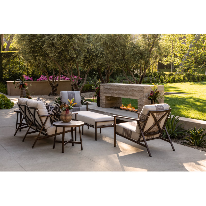 Marin Outdoor Lounge Chair, Carbon Black, Sahara Cafe