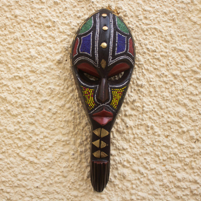 Décoration murale Kimoni et masque africain en bois