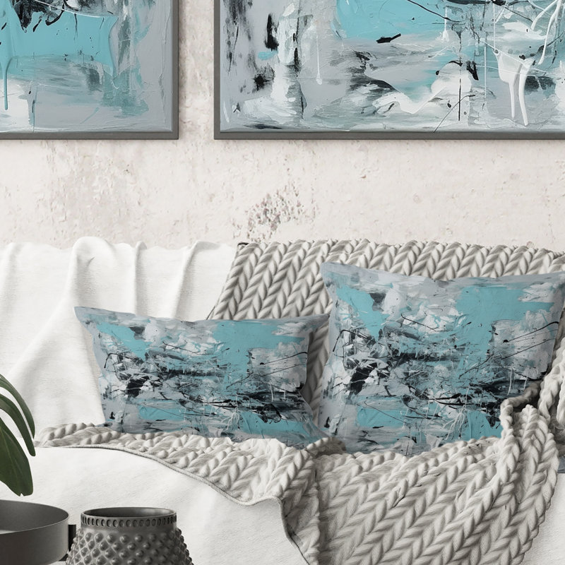 Coussin Serene Subtility In Abstract Light Blue III