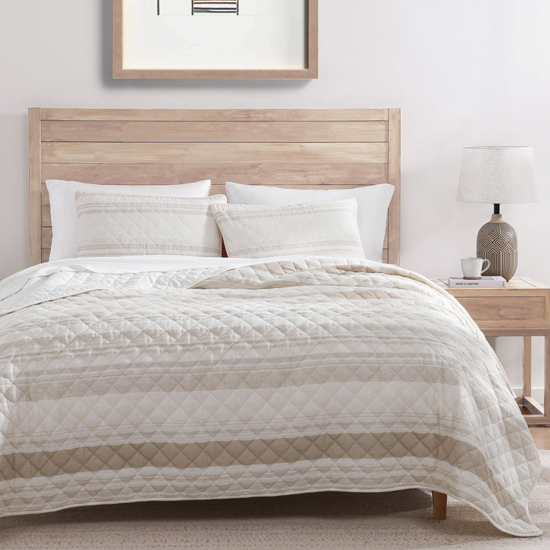 Ensemble de courtepointe Mystic Stripe, Taupe, Courtepointe très grand et 2 très grandes taies 