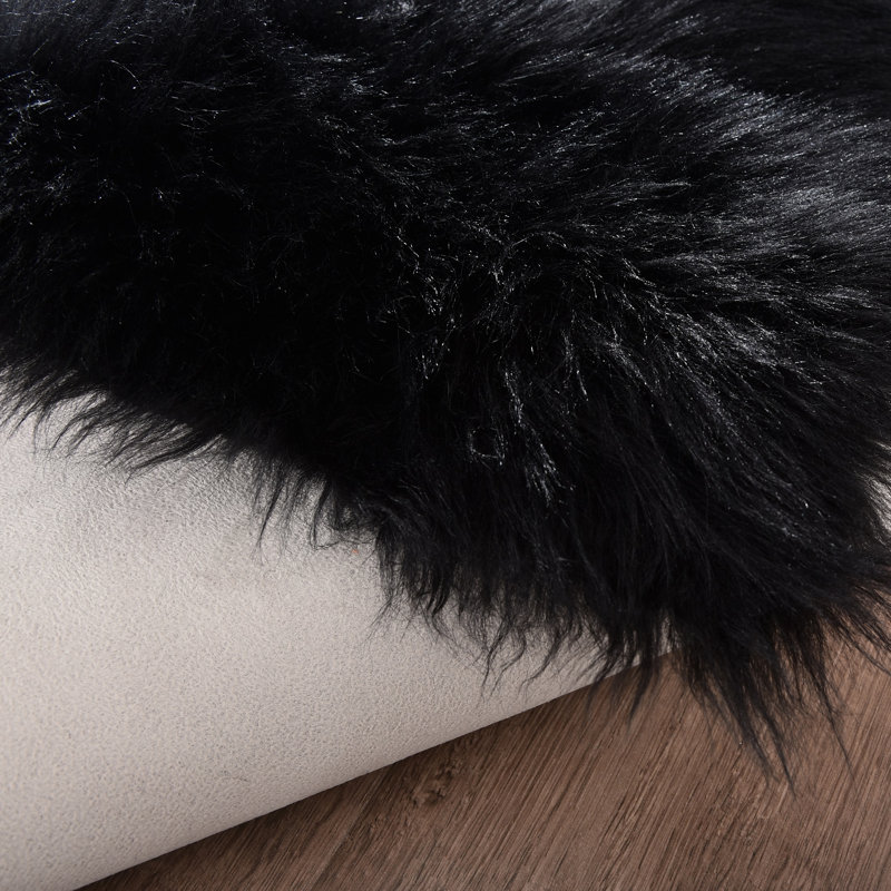 Faux Fur Indoor Rug, Runner 2' x 3'11", Black