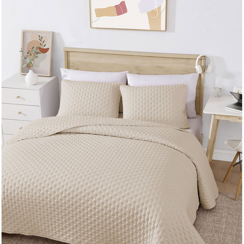 Beige Full Microfiber Bubble Quilt Set with Shams
