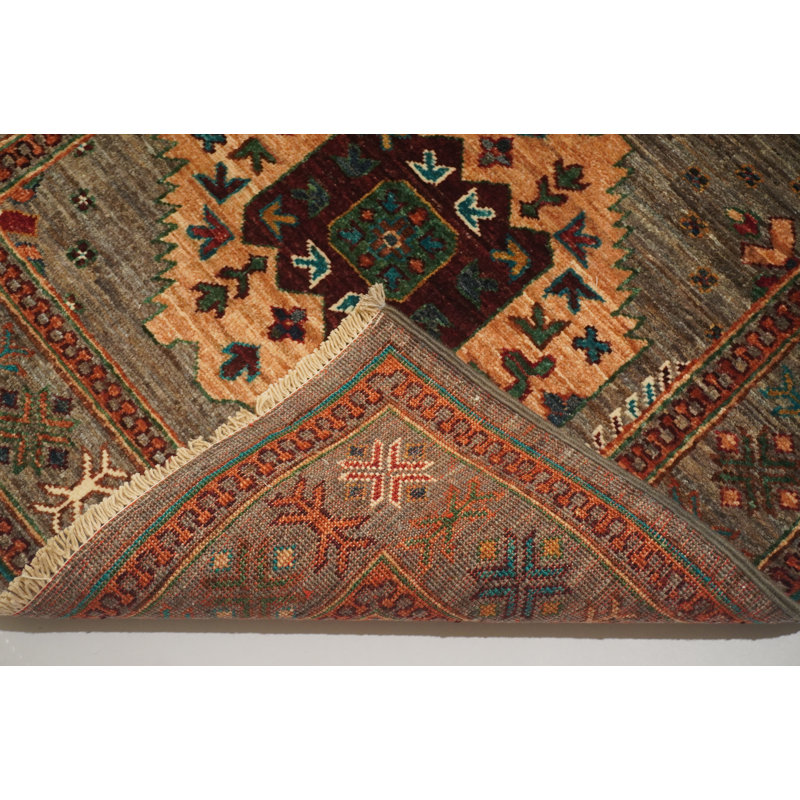 Tapis de haute qualité noué à la main