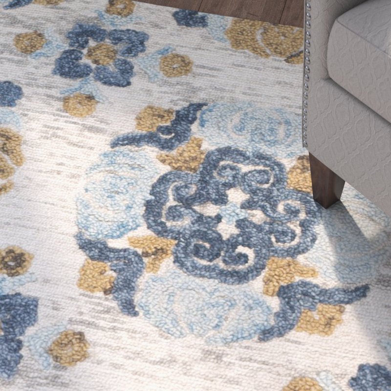 Emrick Hand Tufted Wool Floral Rug, Rectangle 4' x 6'