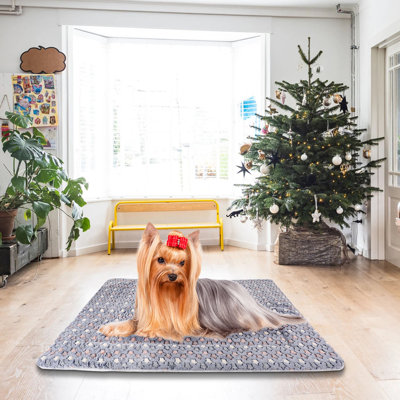 Iancarlo Geometric Fleece Pet Bed