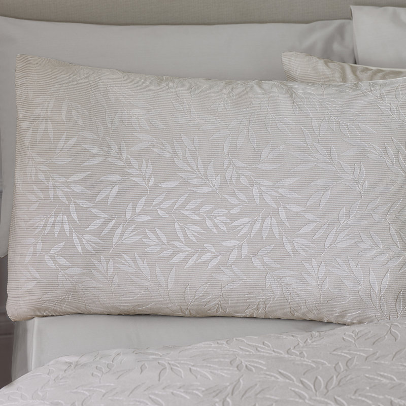 Corded Leaves Duvet Cover Set, Kingsize Bedspread + 2 Standard Pillowcases