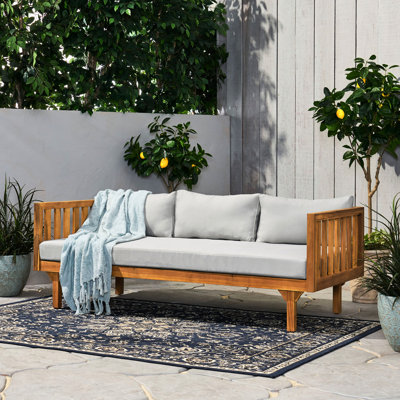 Lit de jour 3 places en bois avec panneaux à lattes et lit à eau, l 67,75 po x P 32,25 po H 24 po, avec taies décoratives en bois à lattes, assemblage requis
