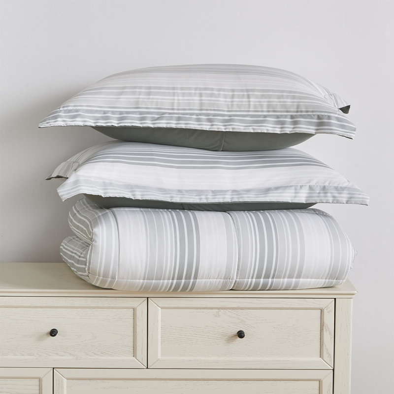 Twin Navy Sea Coral Print Reversible Microfiber Comforter Set