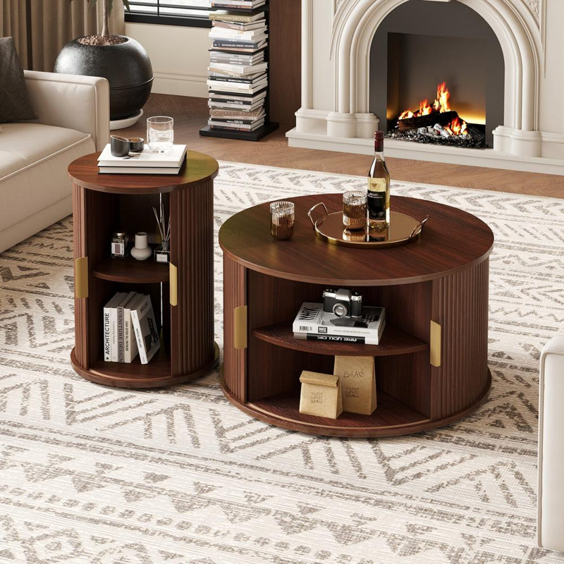 Ensemble de tables basses, Noyer