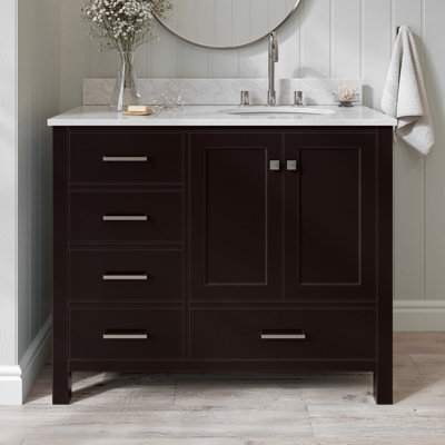 Meuble-lavabo simple en bois massif 43 po avec plateau en marbre Carrara Flynt