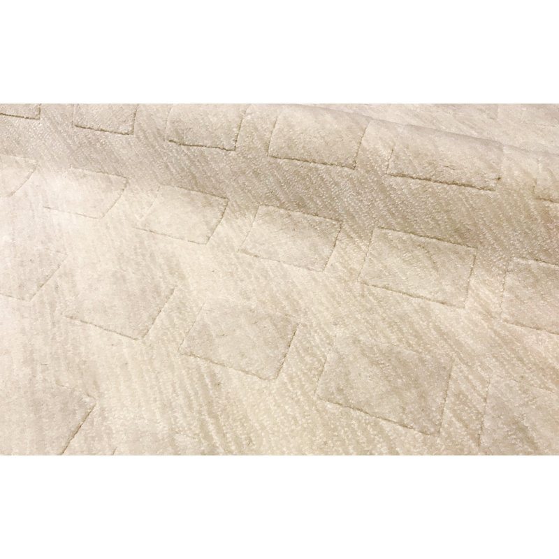 Geometric Area Rug in Cream