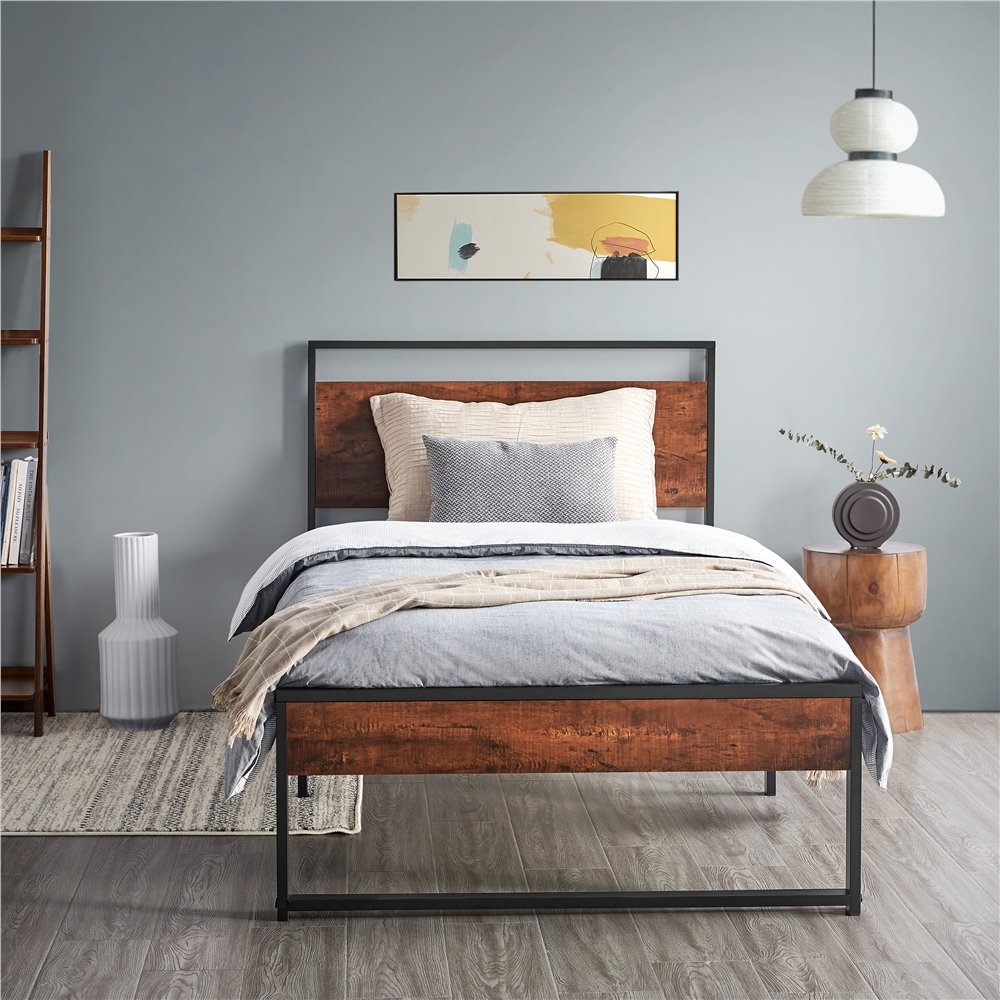 17 Stories Rustic Metal Platform Bed & Reviews | Wayfair