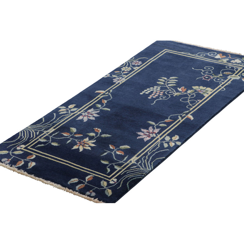 One-of-a-Kind 2'x4' Hand Knotted Area Rug