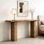 Console unique de 160 cm de profondeur, structure en bois massif, grand espace de rangement et éléments de décoration intérieure soignés, alliant style rustique et moderne.
