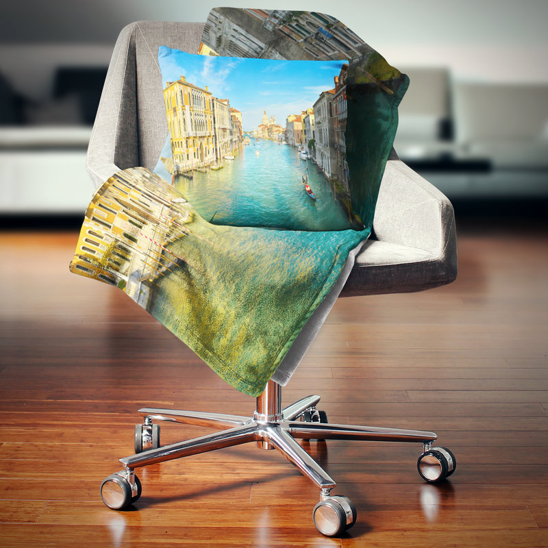 Coussin italien venice cityscape vibrant, 16 po x 1 po, Coussin décoratif