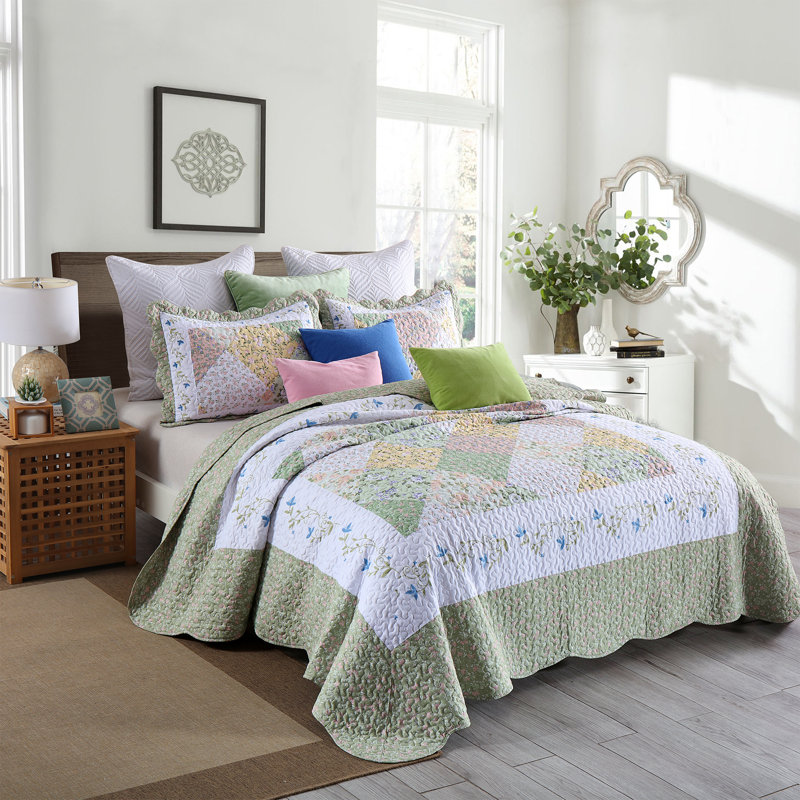 BYLily2022 Polyester Floral Quilt, Queen Quilt + 2 Standard Shams, Smoke Green