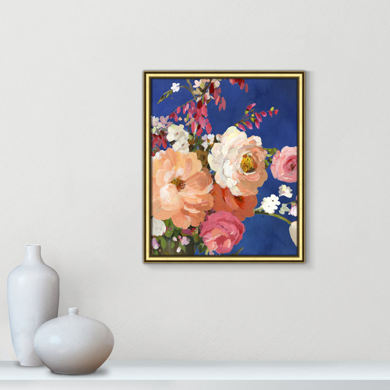Calliope Midnight Garden Flowers I - peinture encadrée, Cadre doré, H 20,25 po x l 17,25 po x P 0,75 po