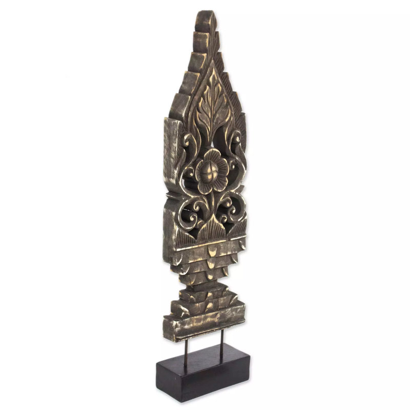 Sculpture royale en bois