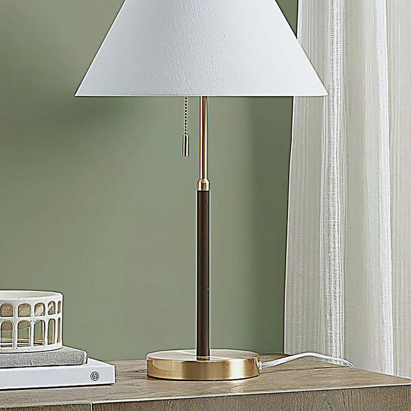 Two Tone Pull-chain Table Lamp