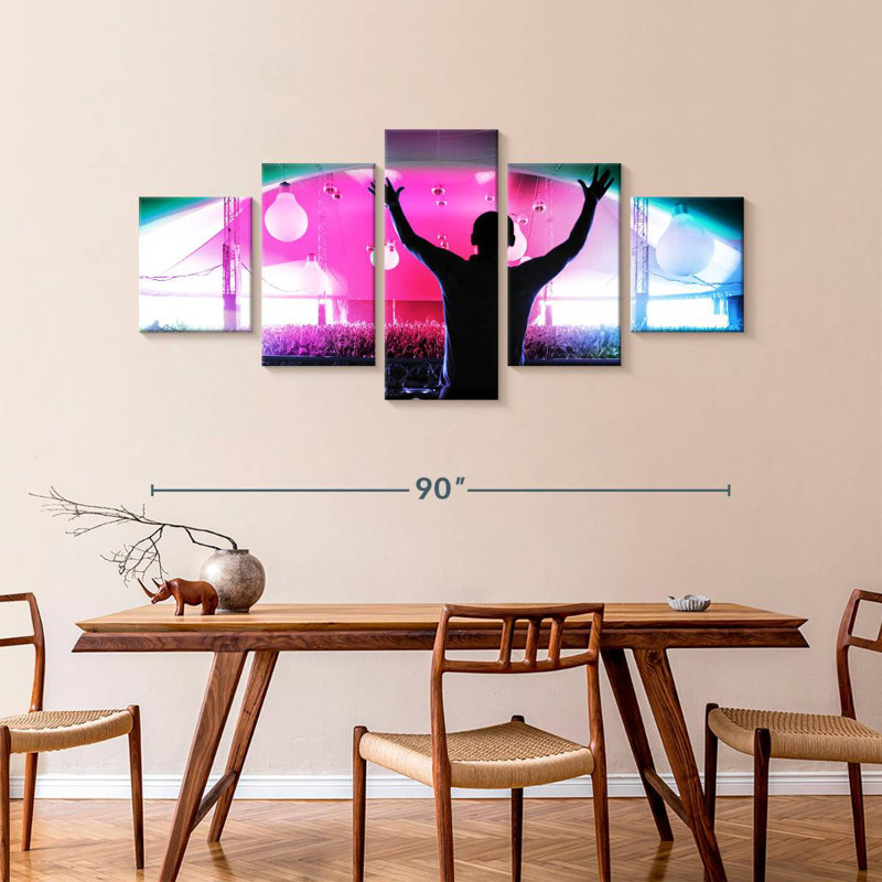Silhouette de dj afrojack, H 42 po x l 92 po