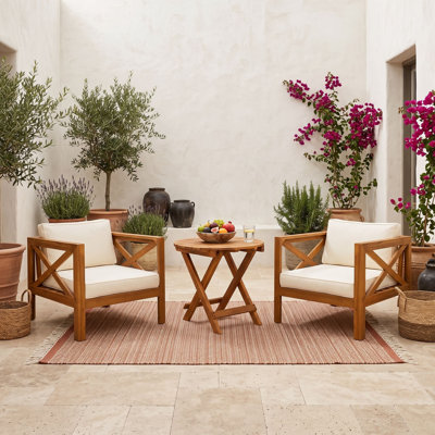 Ensemble de conversation de patio 3 pièces en bois d'acacia avec table d'appoint et chaises pliantes