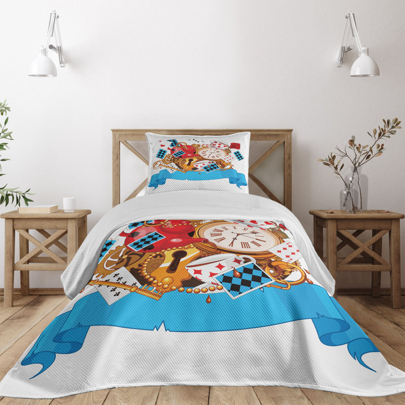 Queen Size White Quilted Bedspread Set with Pillow Shams