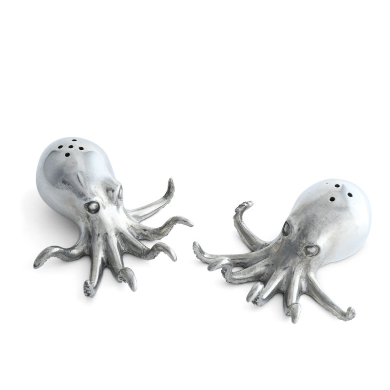 Sea And Shore Salt And Pepper Shaker Set