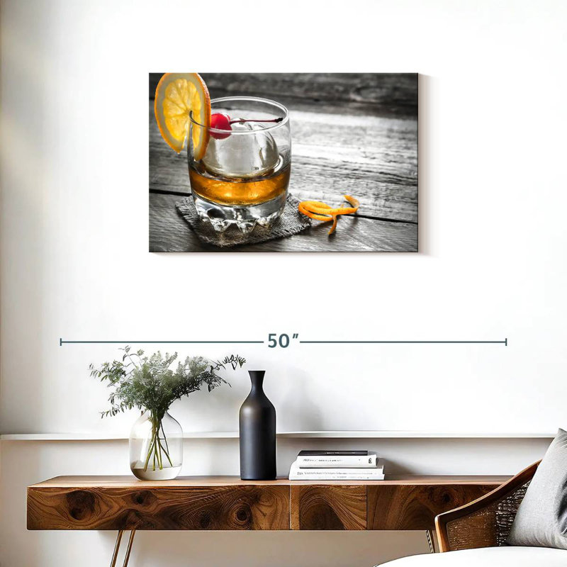 Yarlin Classic Cocktail, 20" H x 30" W
