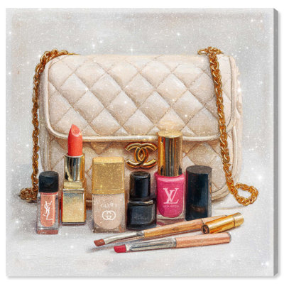 «Purse Mak maquillage Assortment Fashion», reproduction d'art sur toile par Art Remedy