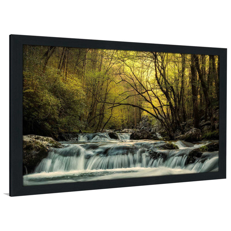 «Waterfall Creek», reproduction de photo, H 21,5 po x l 27,5 po x P 0,75 po, Cadre espresso