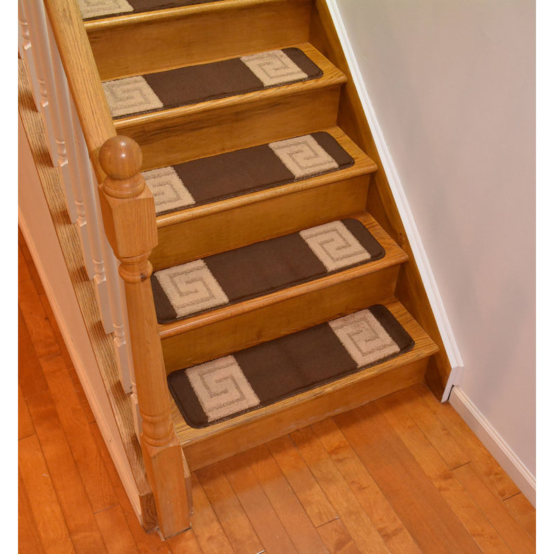Tapis d'escalier à velours moelleux antidérapant et lavable à la machine 8,5 po x 30 po Rosio, Brun
