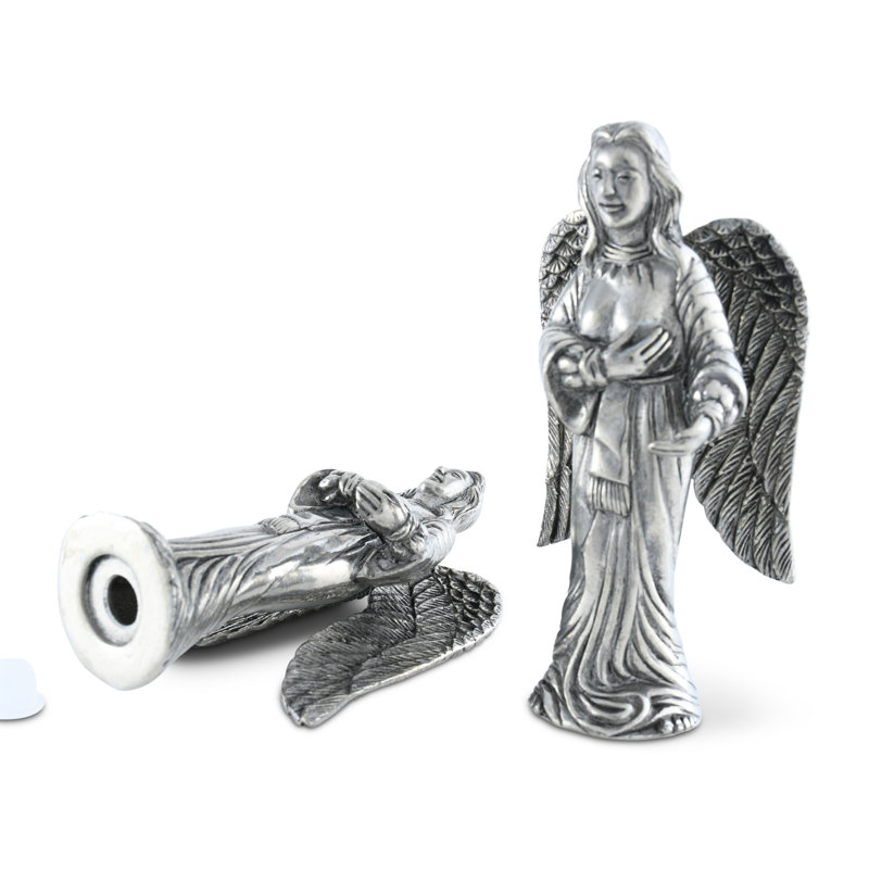 Salt And Pepper Shaker Set