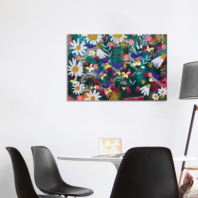 "Floral Explosion" par Joy Laforme, impression sur toile tendue, H 26 po x l 40 po x 1,5 po