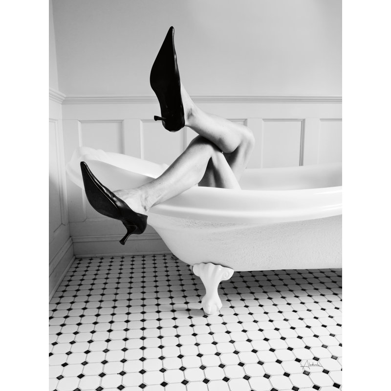 «Sweet Dreams Crop On», reproduction sur toile, Cadre simple noir, Non, H 32 po x l 24 po x P 1,25 po