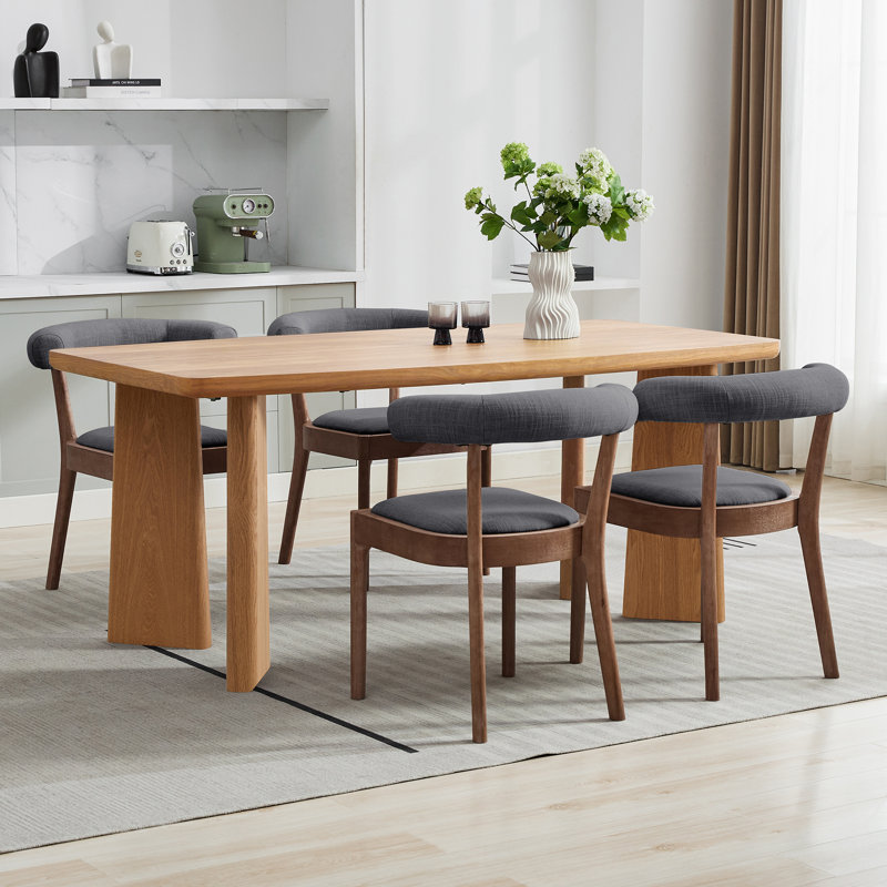 Ensemble de table à manger moderne, table de salle à manger rectangulaire et chaise de salle à manger rembourrée à dossier demi-tonneau avec structure en bois massif pour la salle à manger / cuisine