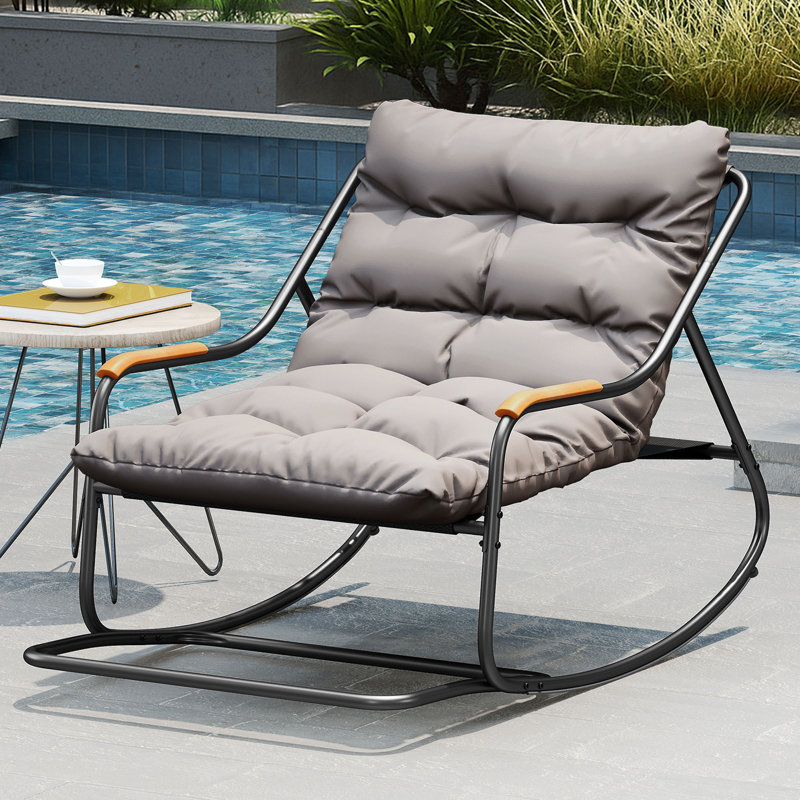 Chaise berçante d'extérieur surdimensionnée pour patio avec coussins épais et moelleux
