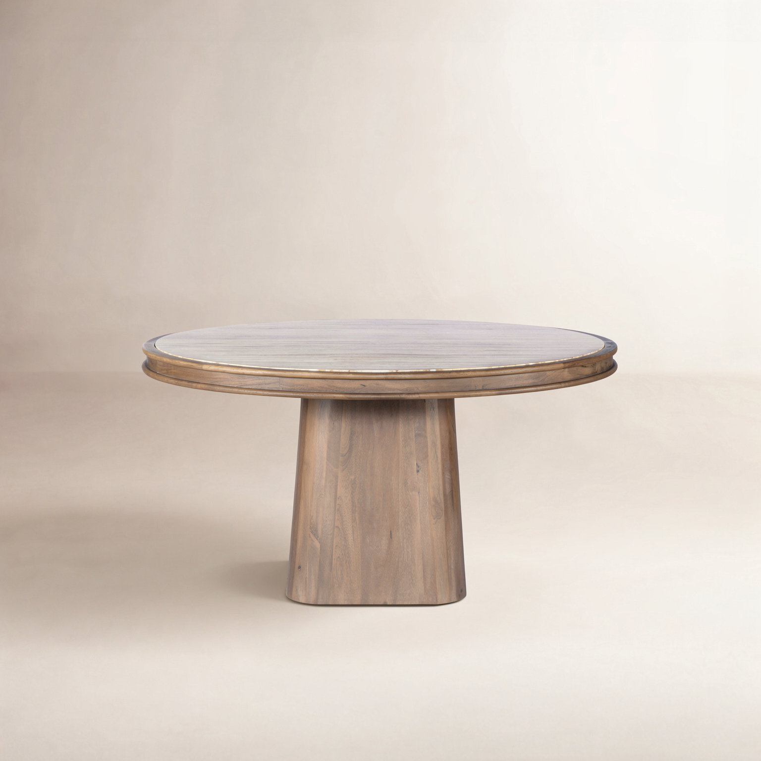 55'' Round Dining Table