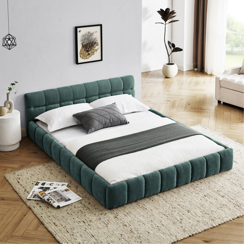 Structure de lit tapissier avec tissu épais, lit plateforme grand format en chenille avec tête de lit et structure solide. Aucun sommier tapissier requis