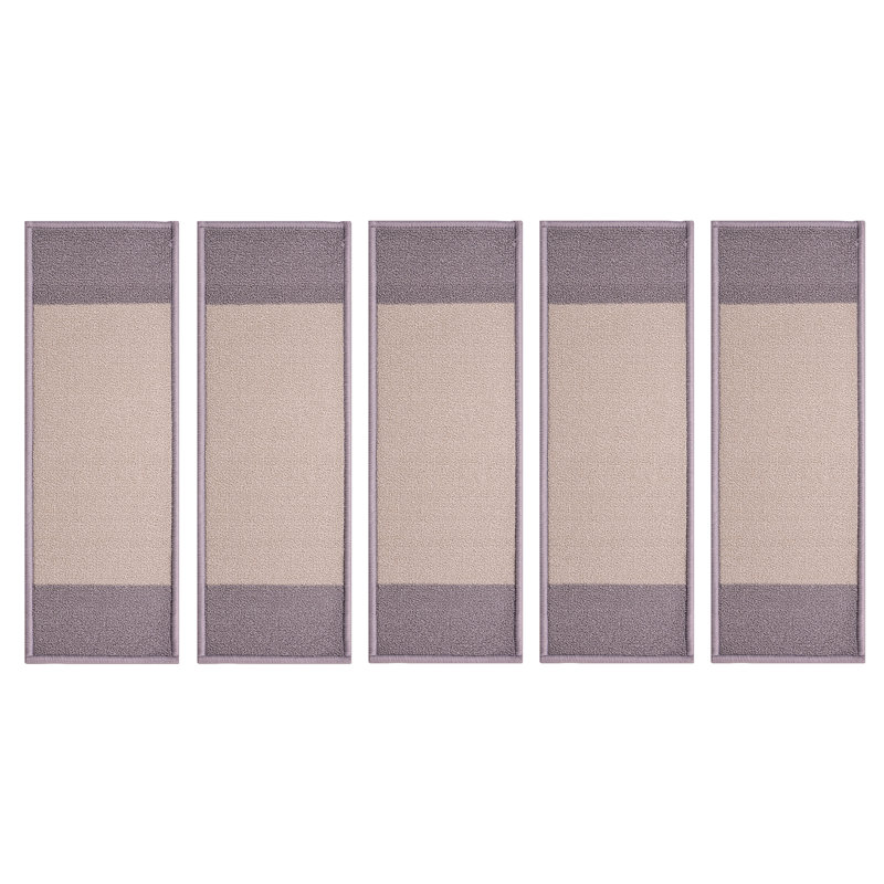 Tapis d'escalier gris antidérapant