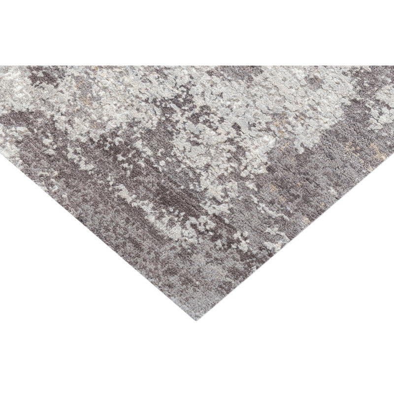 High-Quality Hand-Knotted Beige And Grey Area Rug
