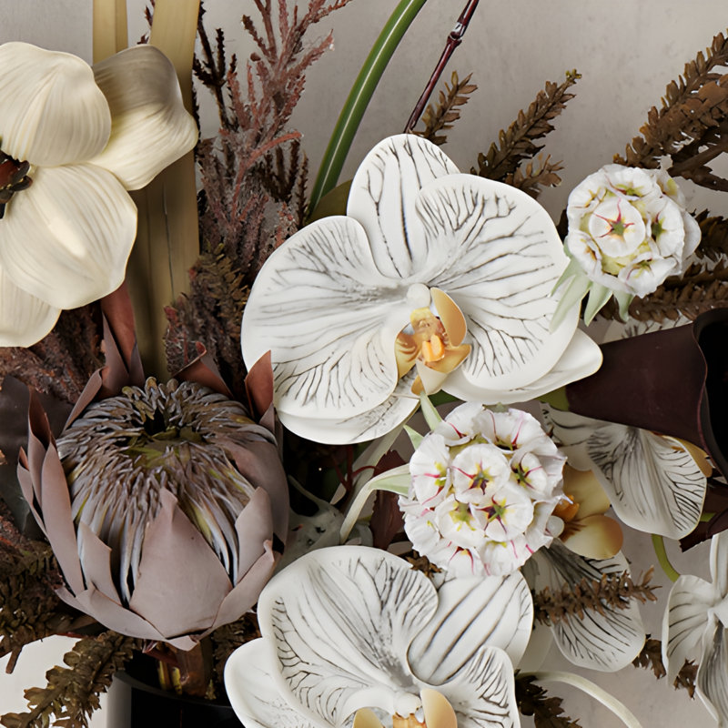 Ornements de fleurs simulées