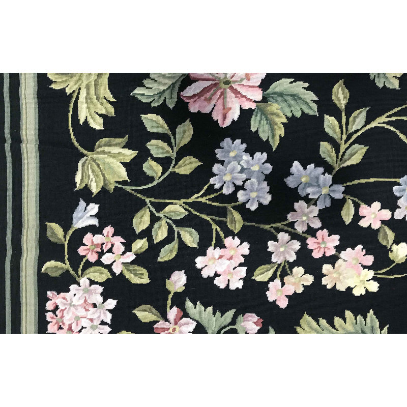 Tapis noir de haute qualité noué à la main