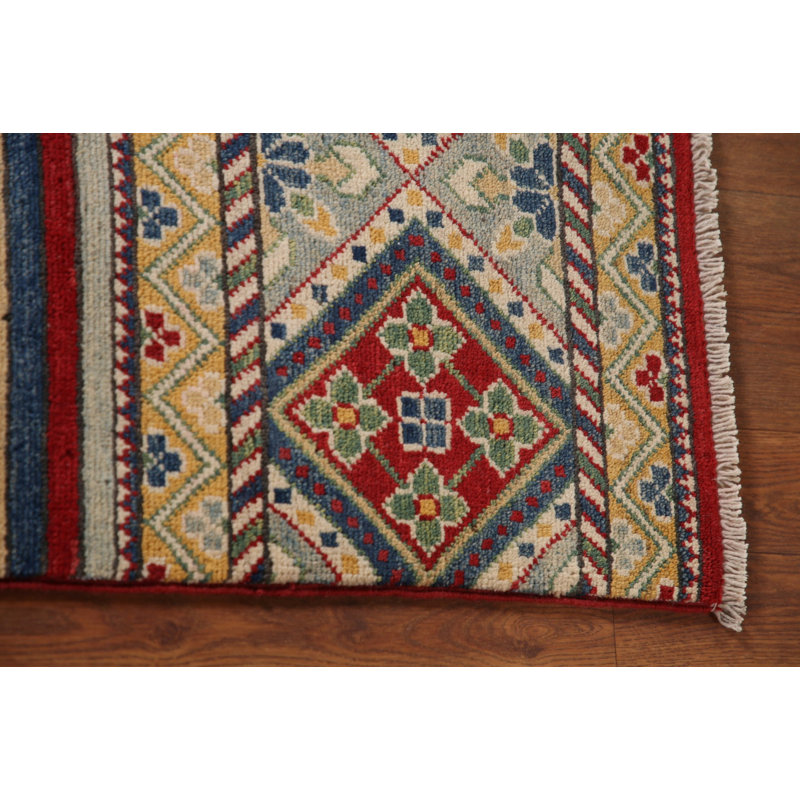 Tapis oriental rayé à motif géométrique Kazak 5 x 7