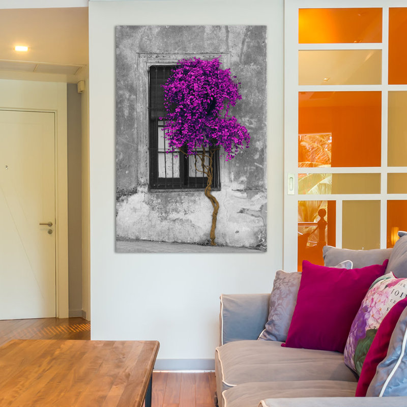 « Tree in Front of Window Purple Pop Color Pop » par Panoramic Images - Impression, H 18 po x l 12 po x P 1,5 po, Toile